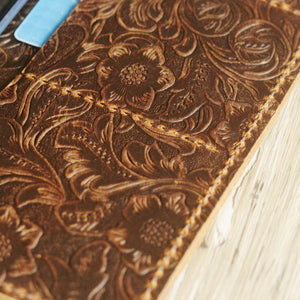 handmade-ipad-leather-portfolios-with-apple-pencil-holder-tooled-brown-601cp2-gm