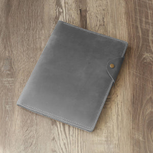 personalized-leather-remarkable-paper-pro-folio-with-pen-holder-distressed-leather-607p-gmremarkable