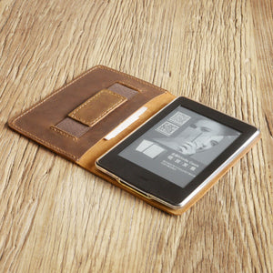 personalized-leather-kindle-paperwhite-kindle-case-distressed-leather-k01-gm