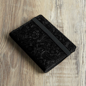 leather-kindle-paperwhite-kindle-case-with-handle-strap-and-elastic-closure-tooled-leather-k01-gmelastic