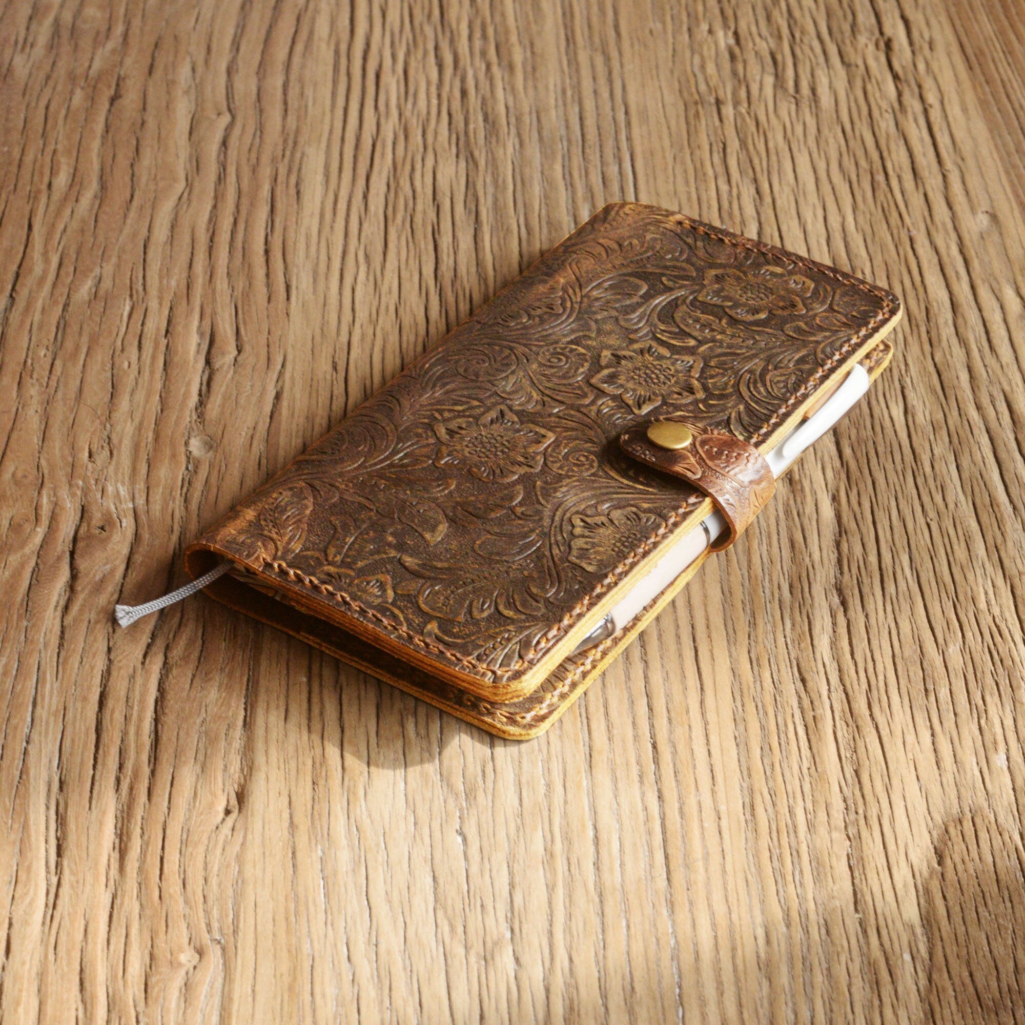 Personalized Leather Hobonichi Weeks Cover, Mega Weeks Cover, Notebook  wallet, Travelers notebook - Distressed Brown - 311H