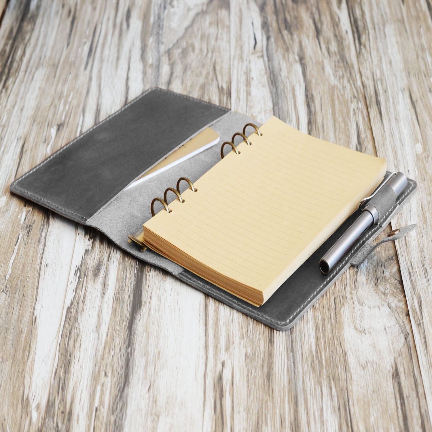 Personalized Leather Binder - Leather Folder - Distressed Gray - 707 -  Extra Studio