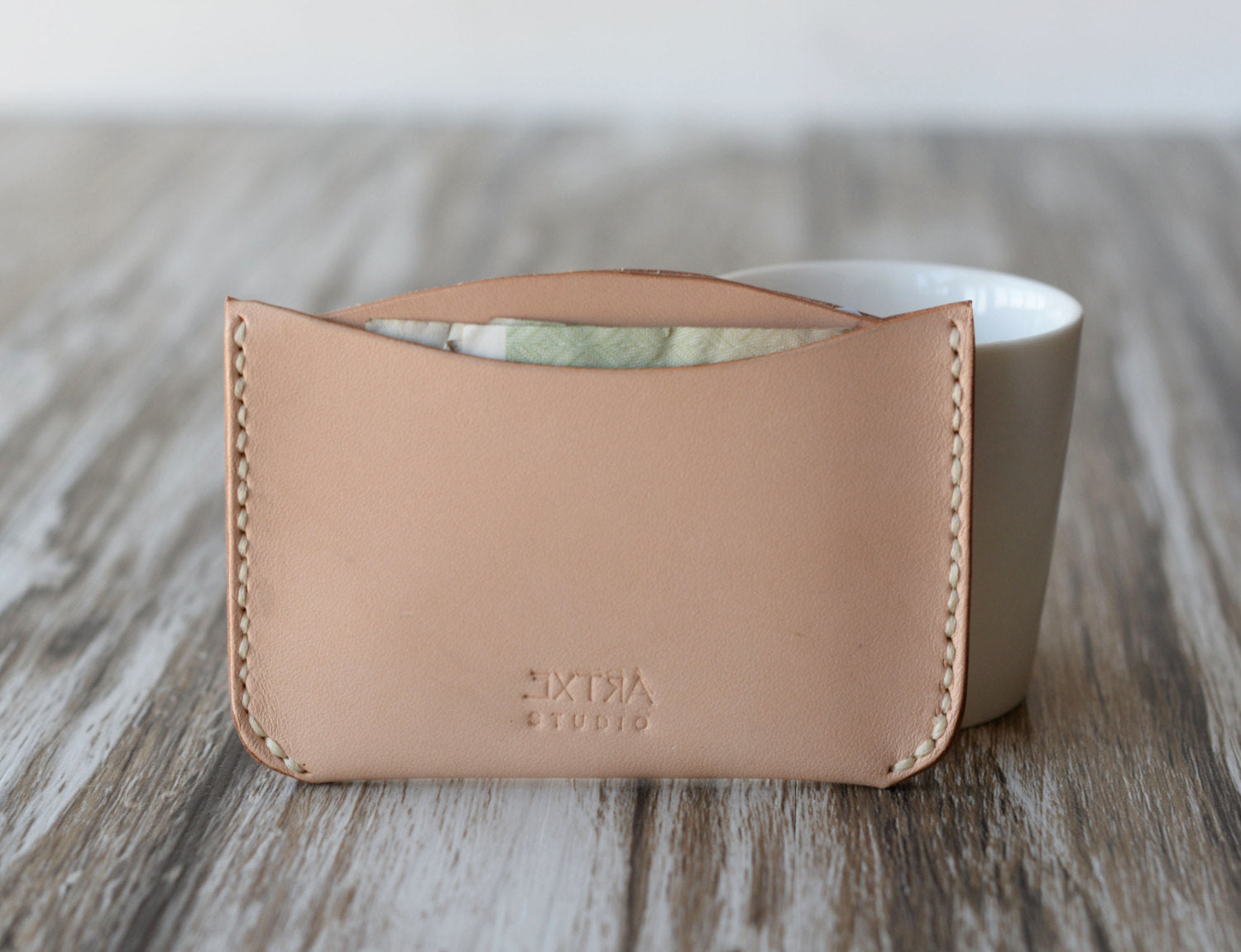 Handmade Leather Wallet Sleeve Leather Credit Card Case Wallets Minimalist Design Bridesmaid Gift Groomsmen Gift 4 slots Handmade Leather Wallet Sleeve Leather Credit Card Case Wallets Minimalist Design Bridesmaid Gift Groomsmen Gift 4 slots