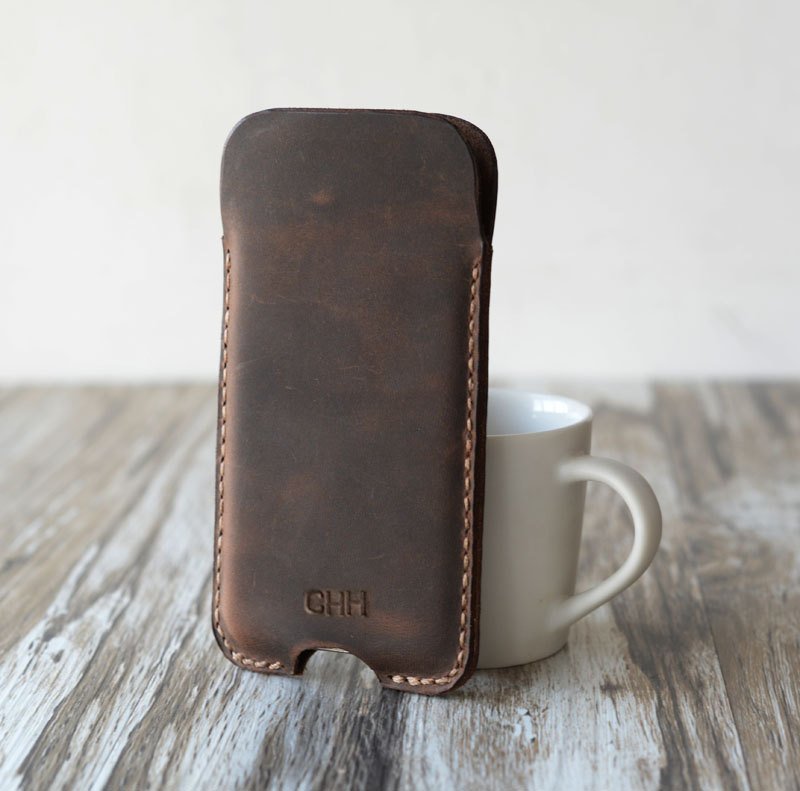 Personalized Leather IPhone x / 7 / 8 / 7 Plus / 6s PLus Sleeve / Pouch / Case / iphone 6 / 6s sleeve /
