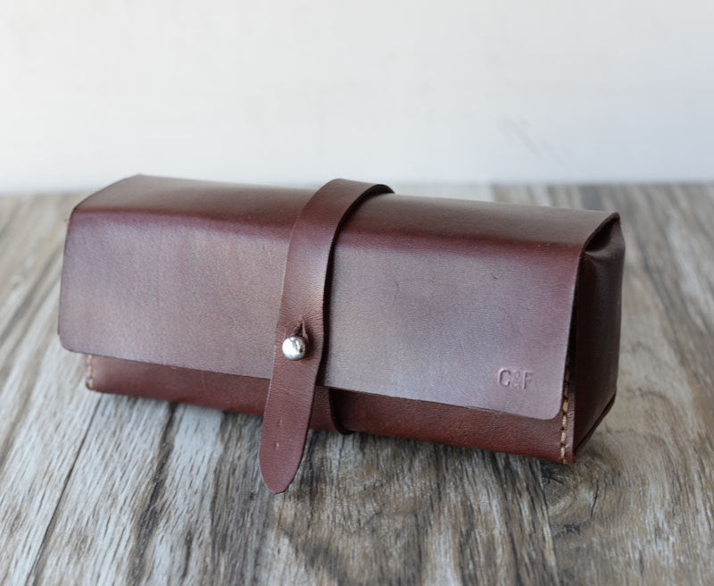 Personalized Leather Dopp kit, Toiletry Bag, Pen Case, Shaving Bag, Cosmetics Bag, Groomsmen Gift, Handstitched, Vege Tanned Leather
